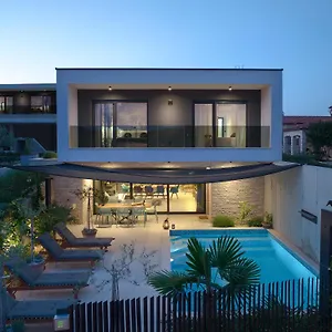 https://villa-istra-1.in-istria.net